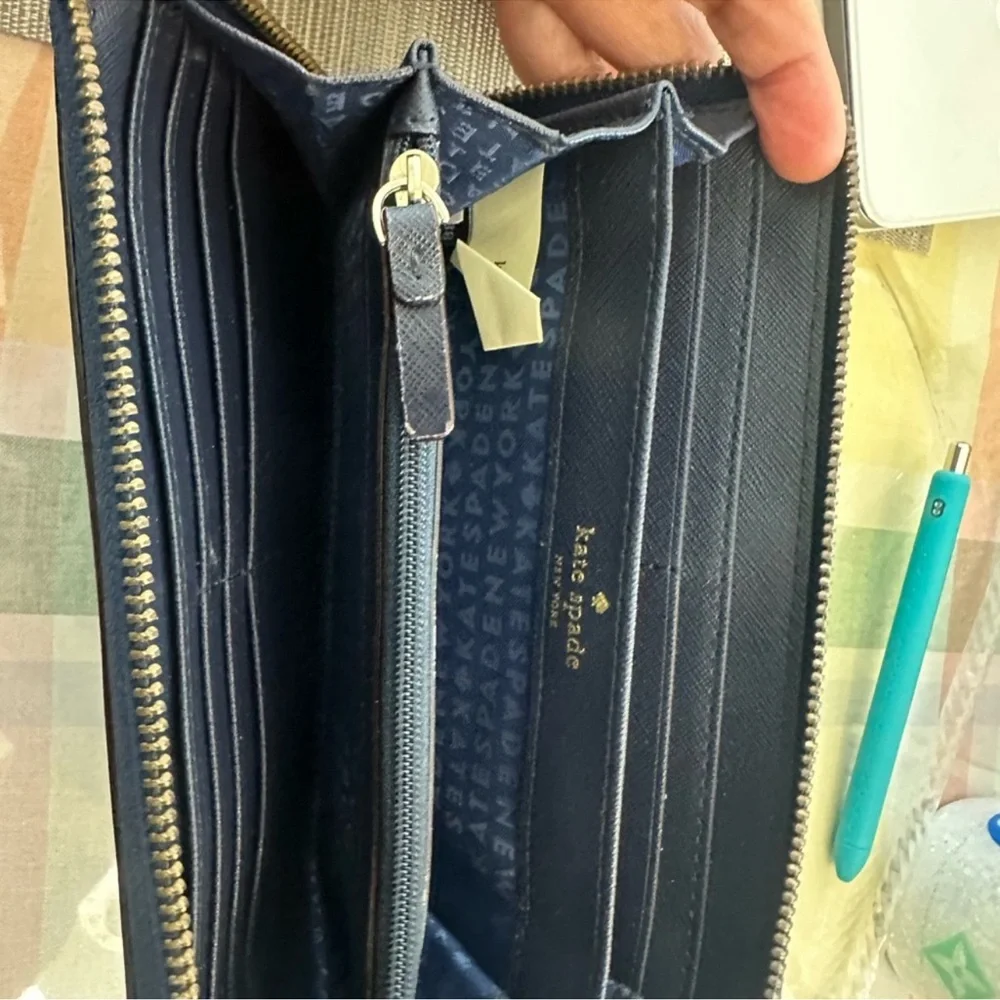 Kate Spade Laurel Way Neda Continental Striped Wallet - Picture 5 of 11